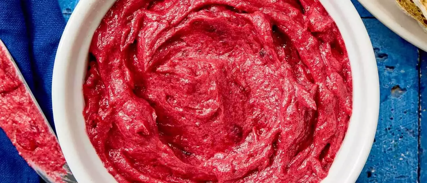 Homemade Cranberry Butter: A Sweet and Tangy Delight