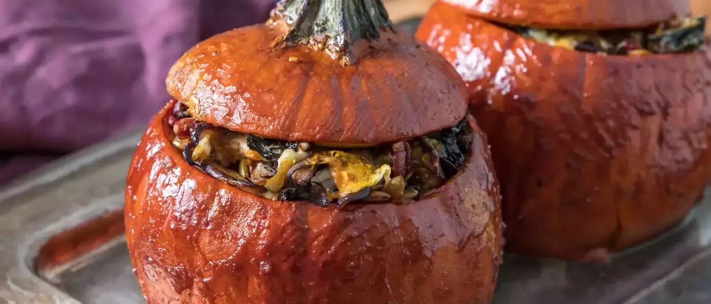 Feasting Without the Fowl: Vegetarian Thanksgiving Culinary Delights