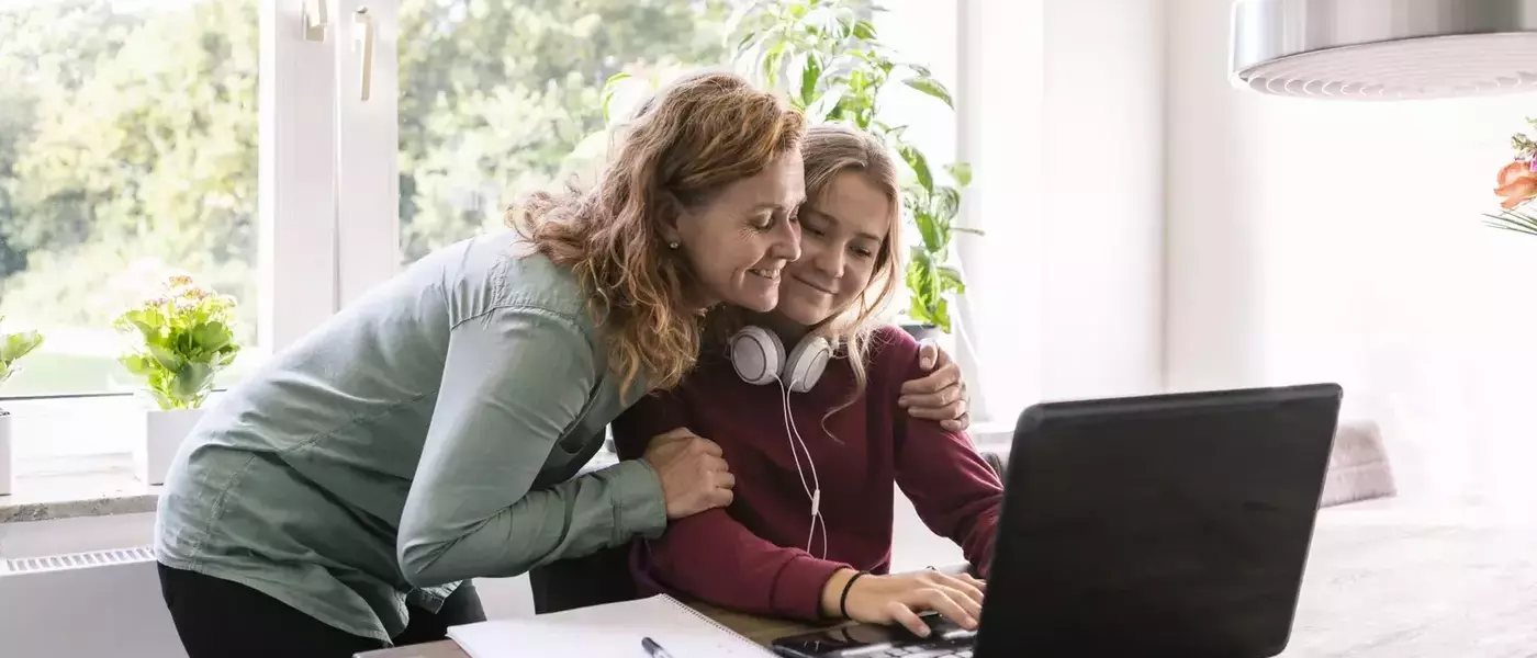 The Rise of LinkedIn Among Young People: Navigating Career Paths in an Evolving World