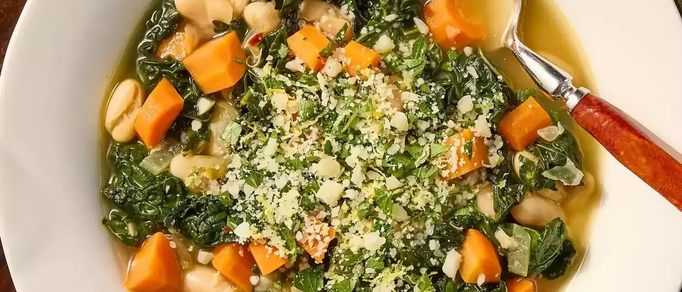 Hearty White Bean and Kale Stew with Lemon and Garlic