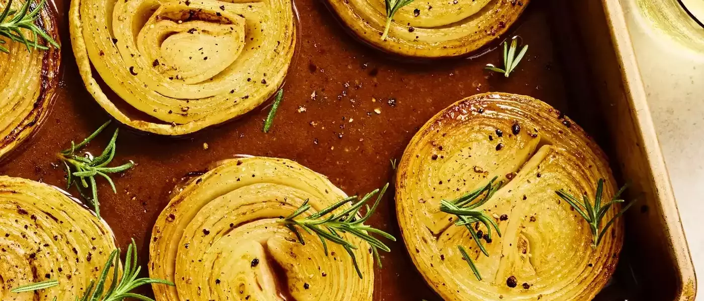 Balsamic Rosemary Melting Onions: A Flavorful Side Dish