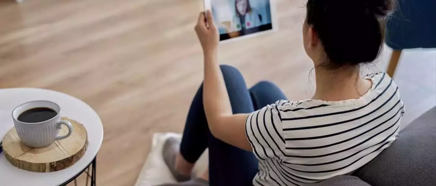 Video Call Glitches Impact Trust and Perception