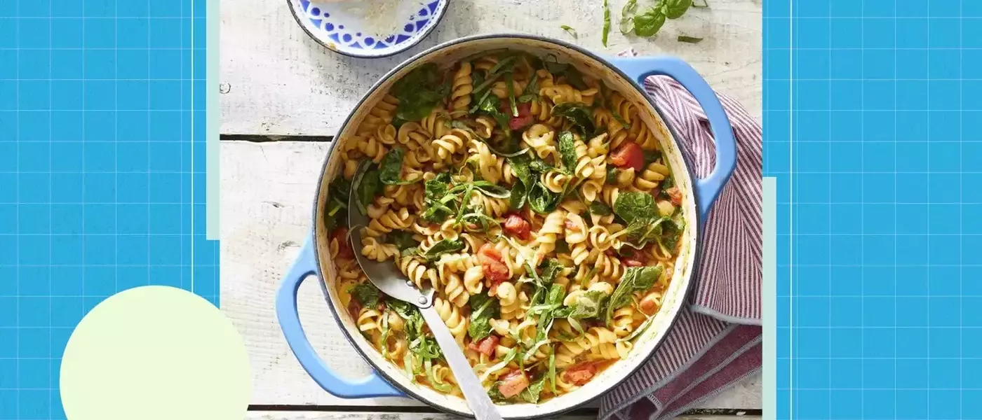 Enjoy Pasta While Losing Weight: Dietitians' Top Strategies