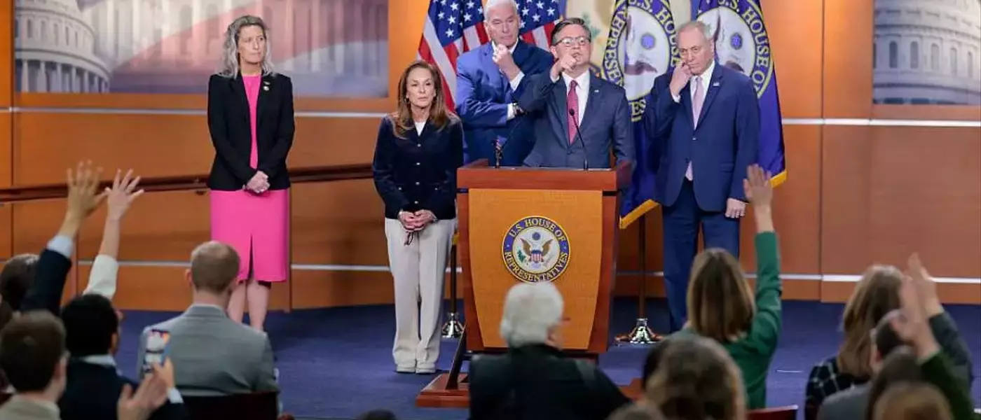 ACA Shoppers Face Mounting Costs as Congress Delays Healthcare Decisions
