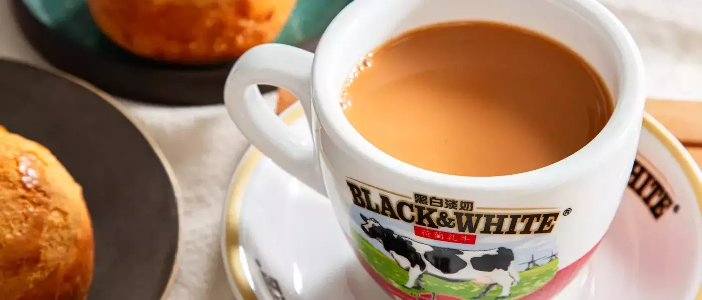 Crafting Authentic Hong Kong-Style Milk Tea at Home