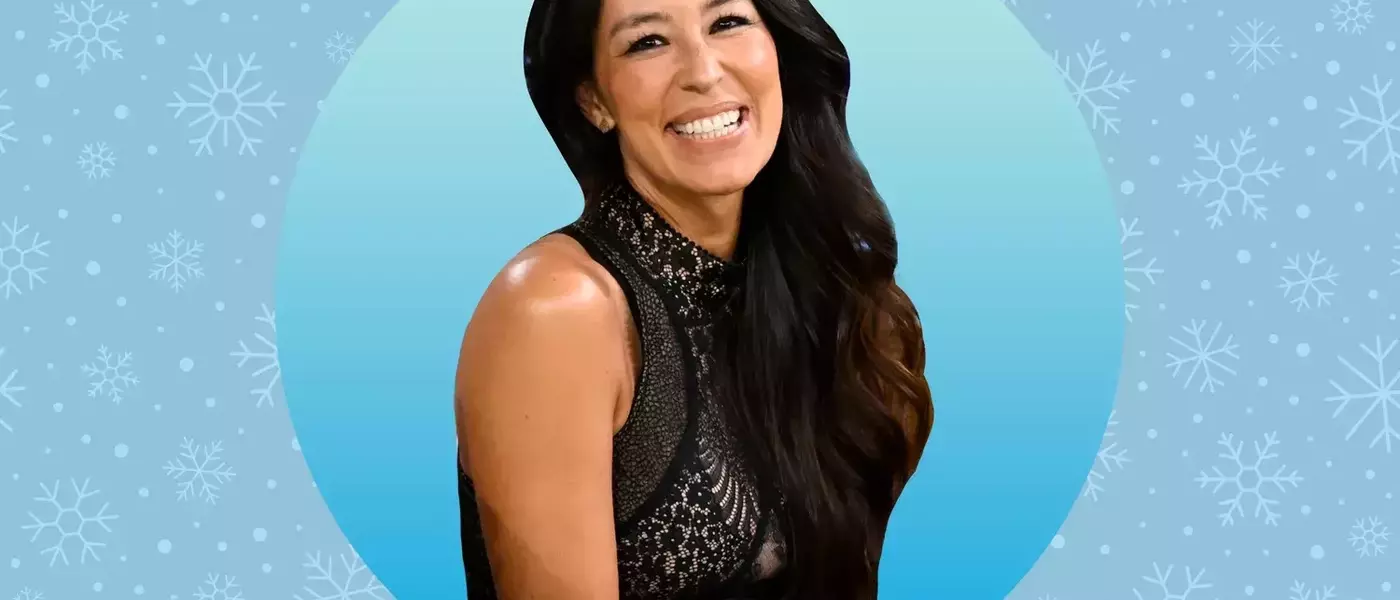 Joanna Gaines' Mother-in-Law's Famous Chocolate Cake Roll: A Holiday Tradition