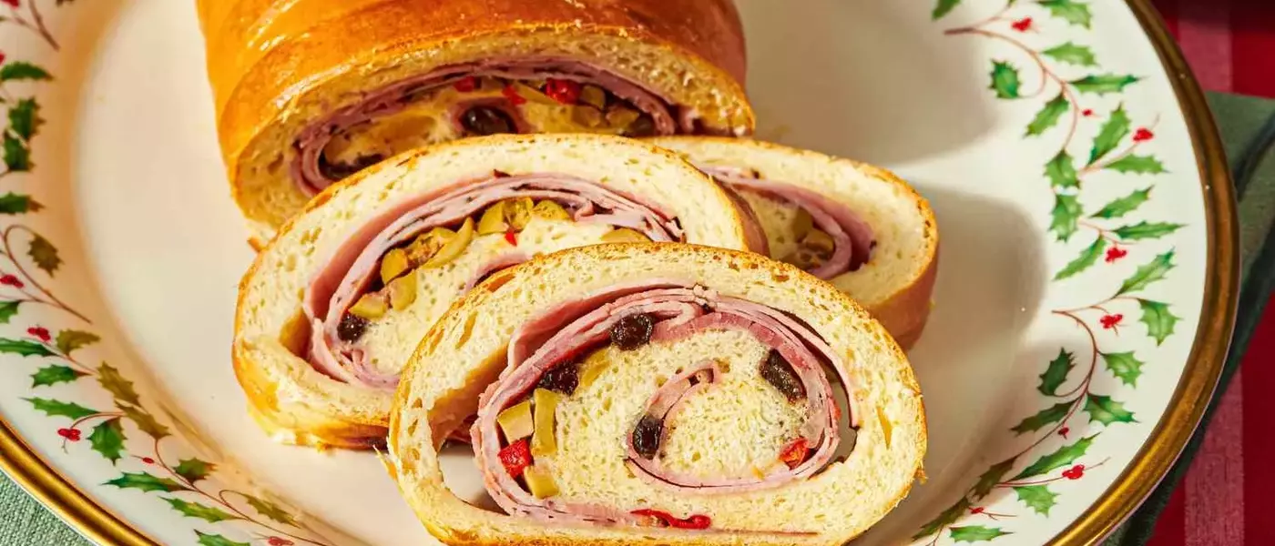 Venezuelan Christmas Ham Bread Recipe
