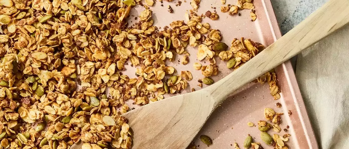 Homemade Granola: A Wholesome, Sugar-Free Treat