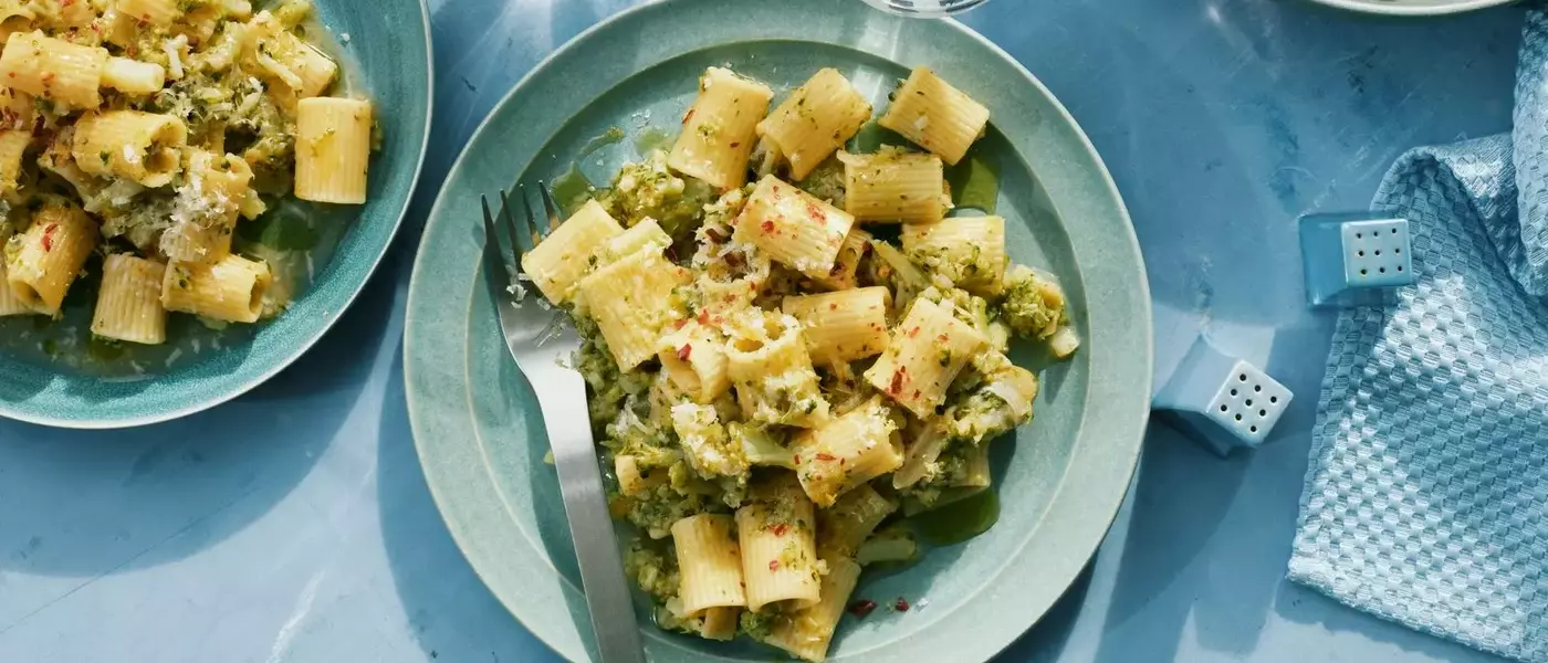 Culinary Wellness: Crafting Cost-Effective and Nourishing Meals Post-Holidays