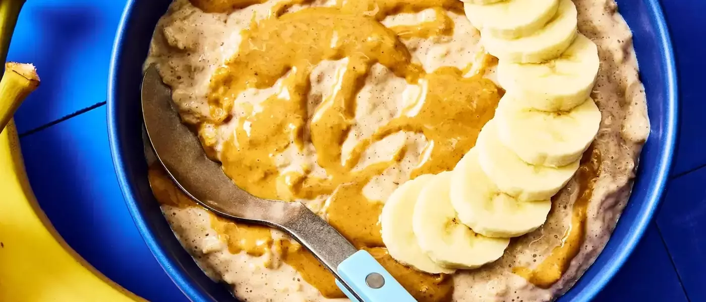 Nutrient-Rich Protein Oatmeal: A 15-Minute Breakfast Boost