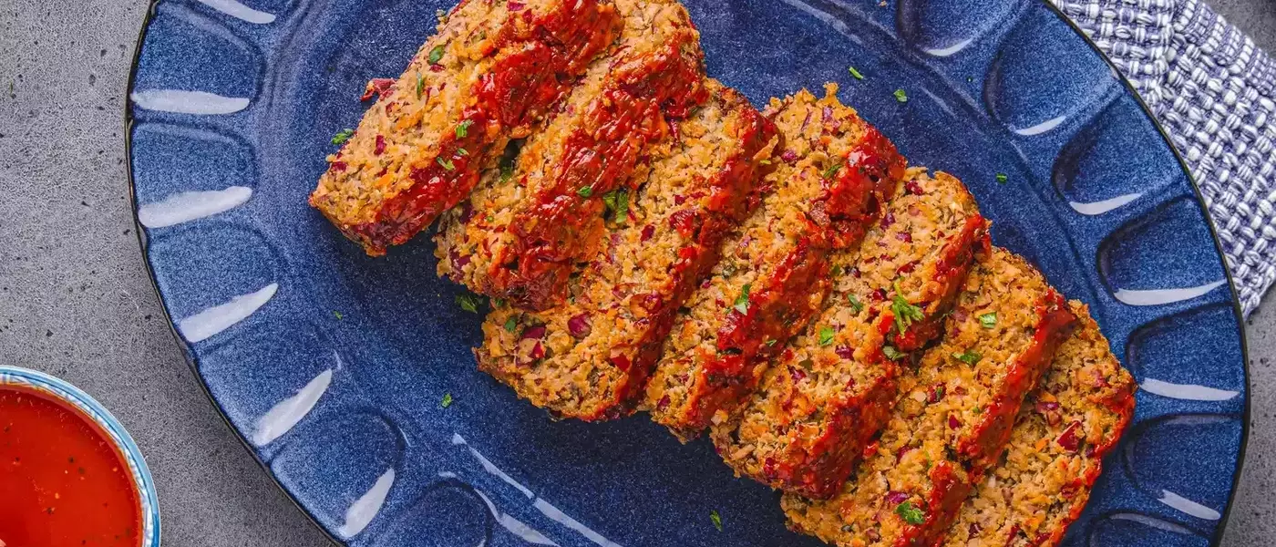The Art of Crafting a Delicious and Juicy Reduced-Meat Meatloaf