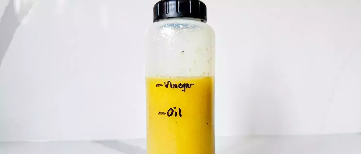 Homemade Vinaigrette: A Simple Squeeze Bottle Hack for Effortless Salad Dressings