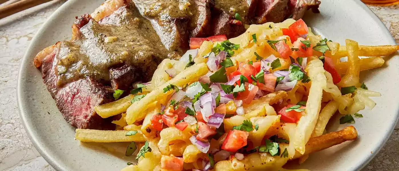 Carne Asada Fries: A Fusion Dish with a Flavorful Twist