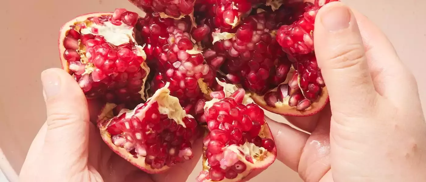 Mastering Pomegranate Preparation: A Comprehensive Guide