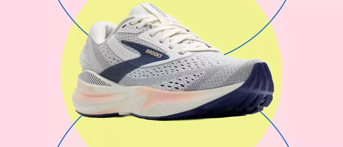 Top Post-Holiday Sales on Running and Walking Shoes