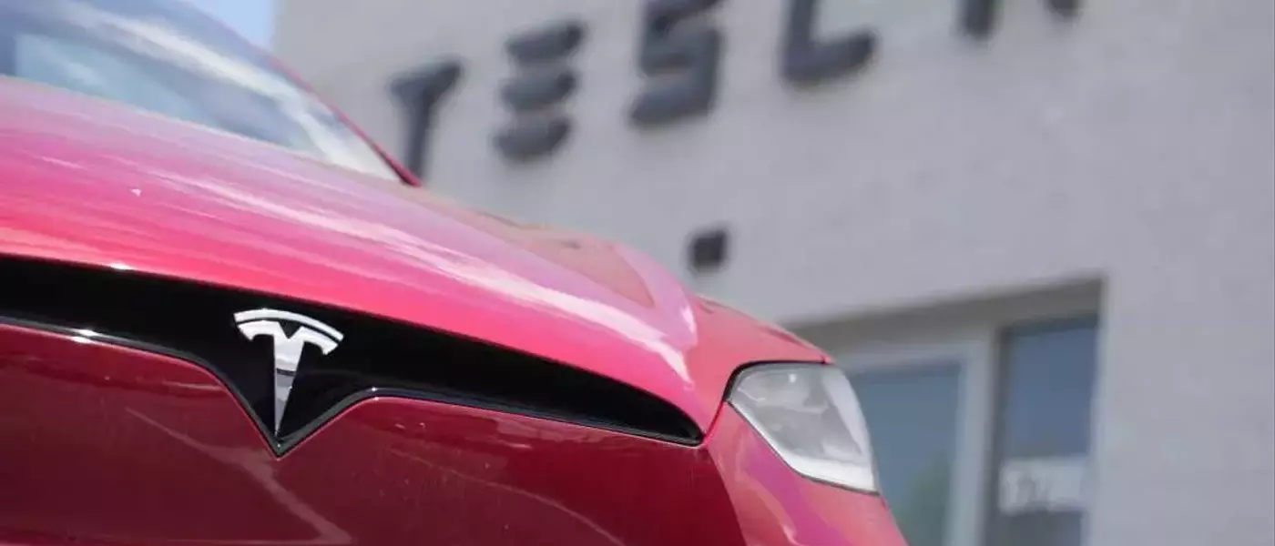 Tesla's Shifting Strategy: From EV Leader to AI and Robotics Pioneer Amidst Profit Slump
