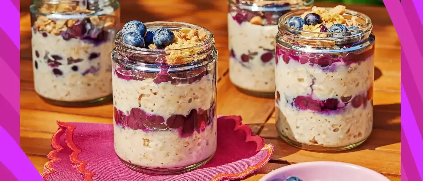 Oatmeal's Cholesterol-Lowering Power: A Gut Microbiome Connection