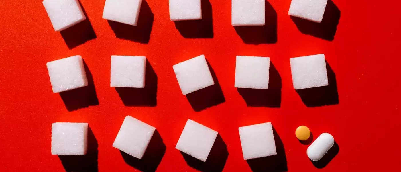 The Crucial Link Between Blood Sugar Management and Cholesterol Levels