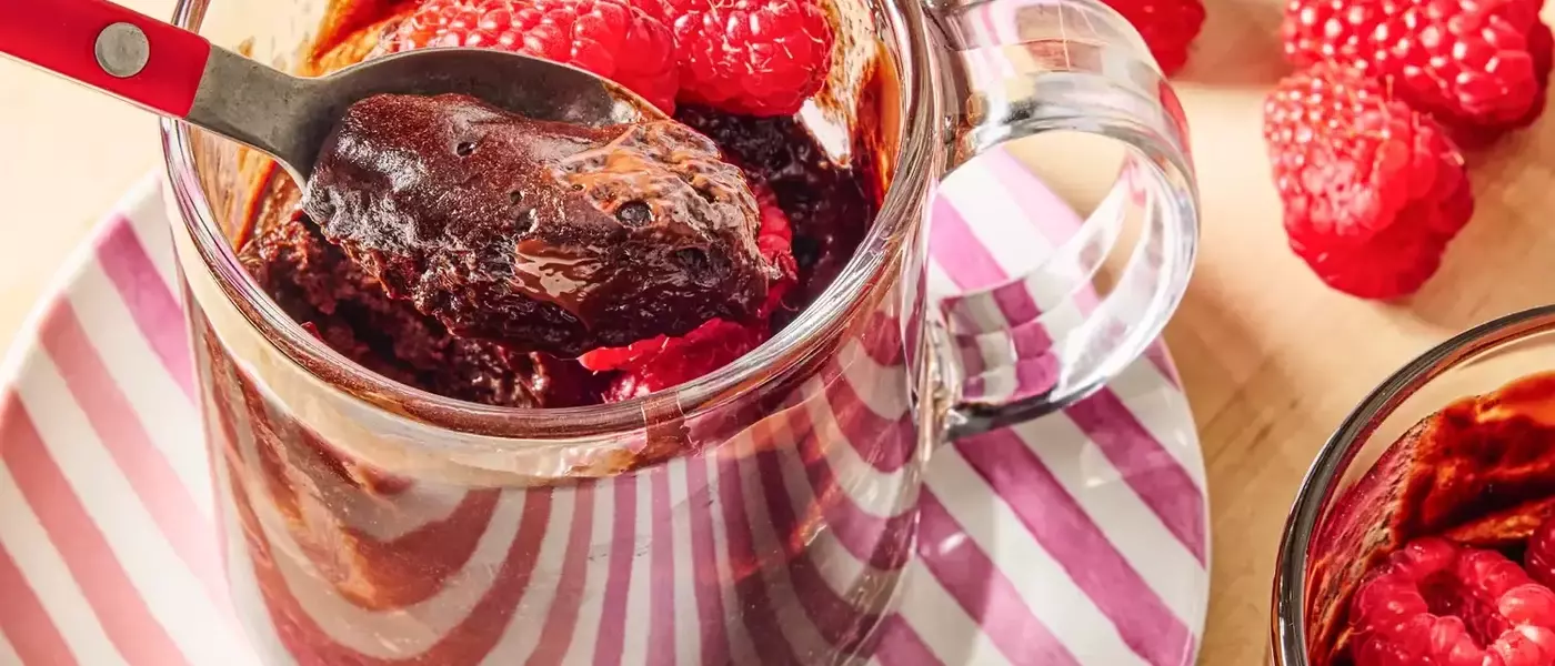 Speedy Chocolate Raspberry Mug Cakes