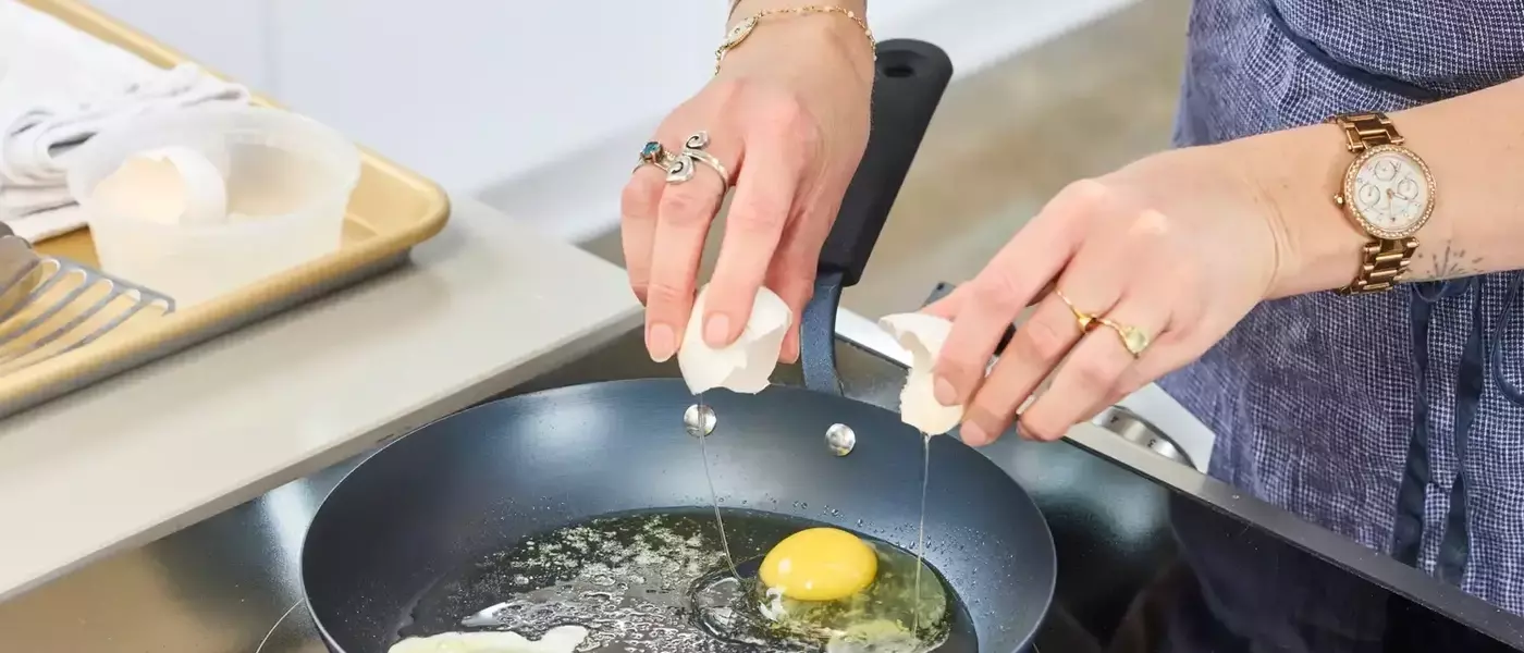 Review of the OXO Obsidian Pre-Seasoned Carbon Steel Frying Pan: A New Kitchen Essential