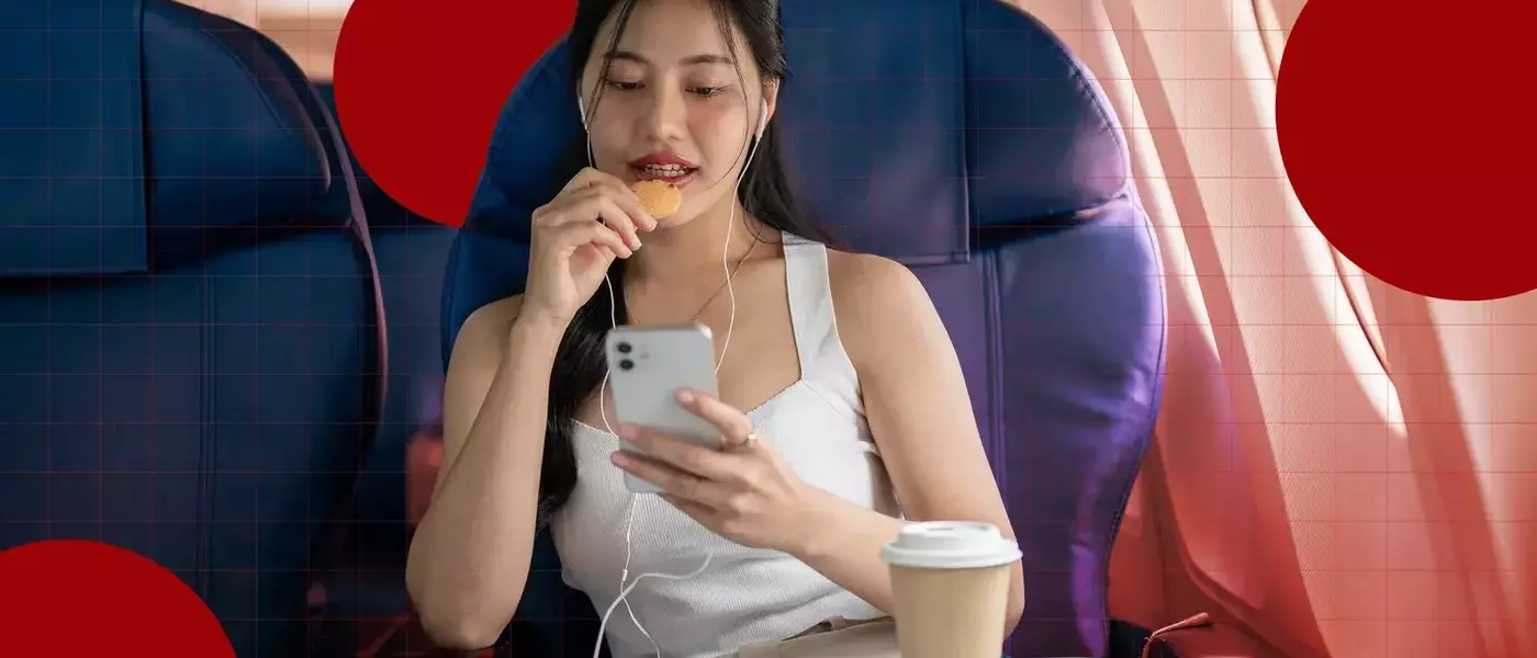 In-Flight Dining Etiquette: Best and Worst Snacks for Air Travel