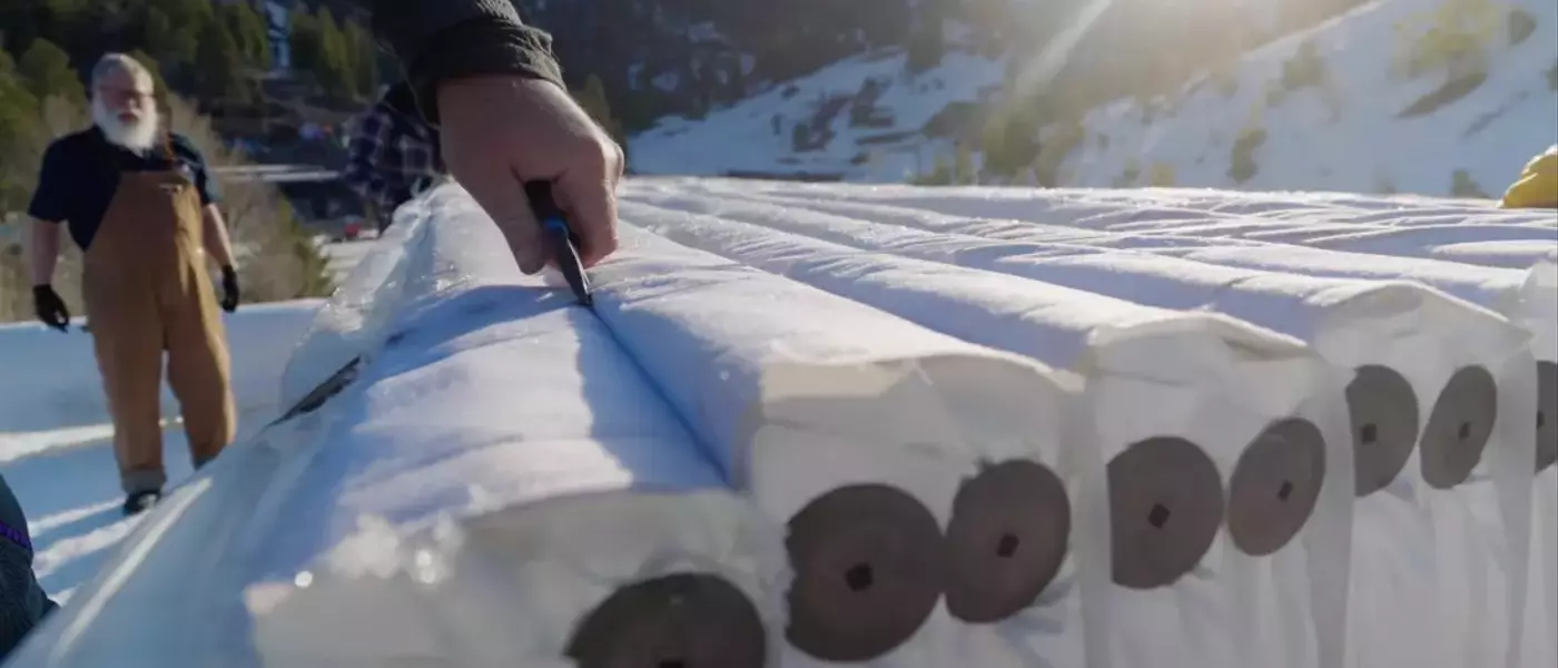 Snow Blankets: A Lifeline for Ski Seasons Amidst Warming Trends