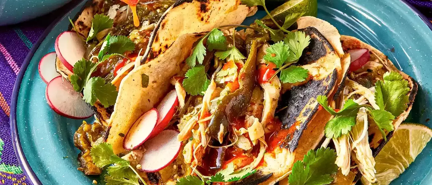 Effortless Slow Cooker Salsa Verde Chicken Tacos