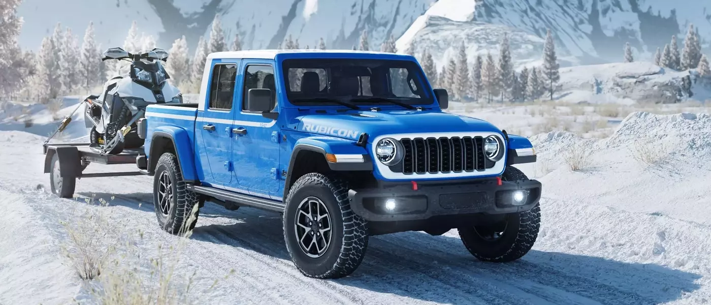 Jeep Unveils 2026 Gladiator Whitecap with Vintage Styling