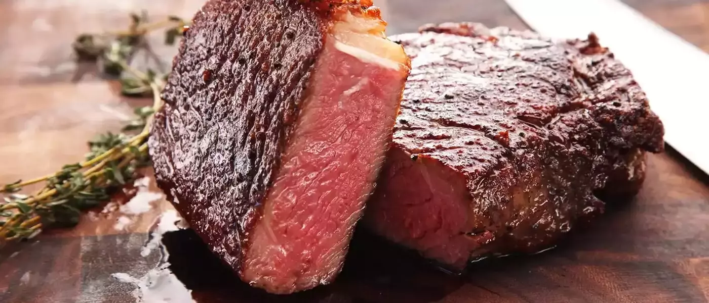 The Ultimate Guide to Achieving a Perfect Steak Crust: Debunking the Foil Tent Myth