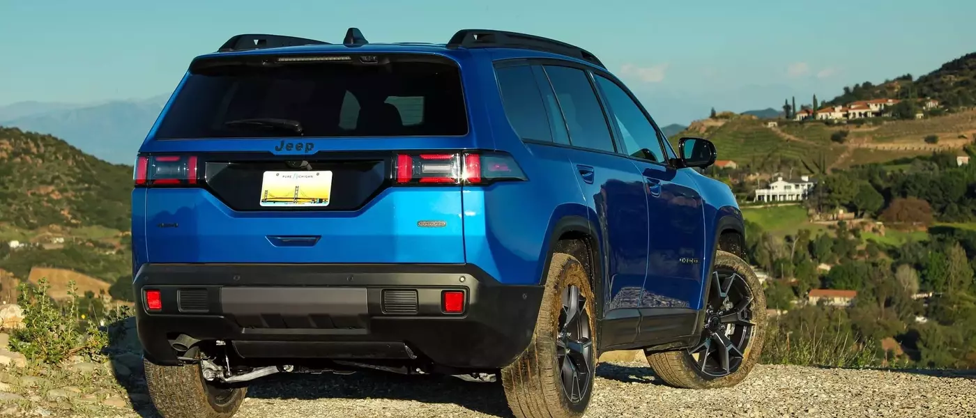 2026 Jeep Cherokee: A Reimagined Hybrid SUV