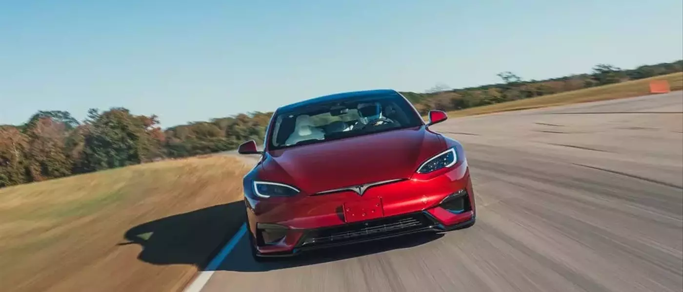 2026 Tesla Model S Plaid with Track Package Delivers Electrifying Performance at Lightning Lap