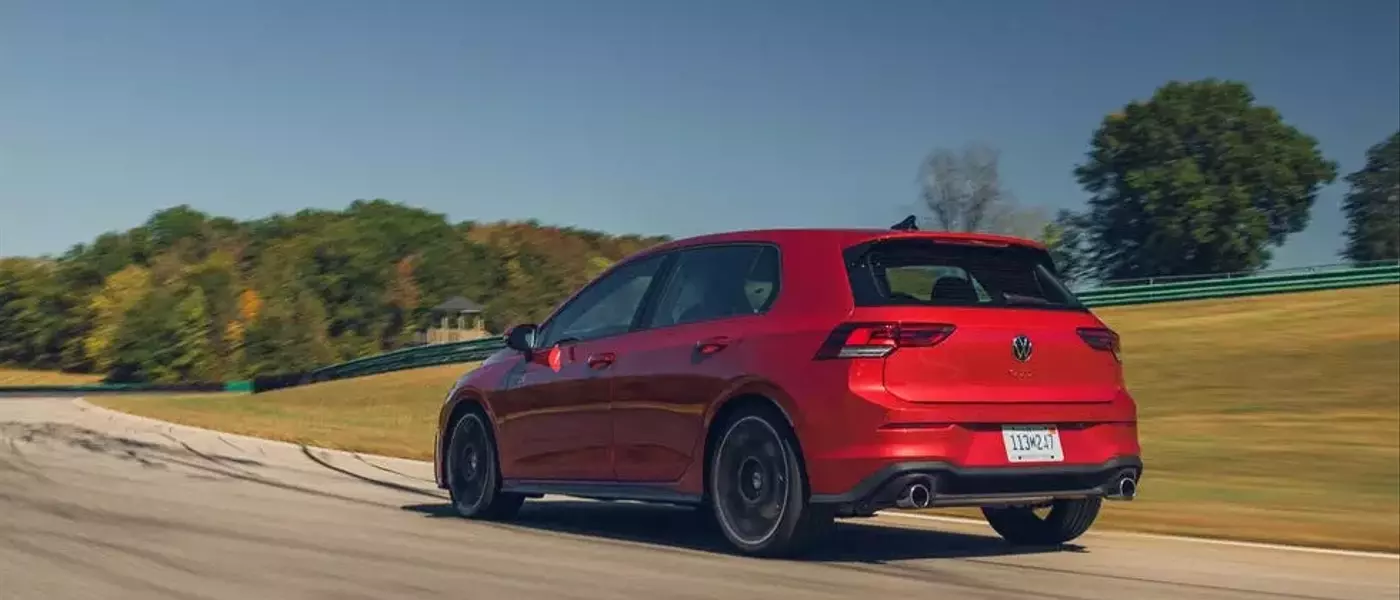 2025 Volkswagen Golf GTI Sets New Track Record at Lightning Lap