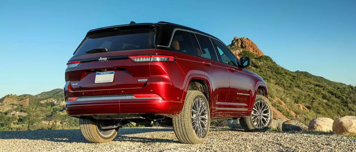 2026 Jeep Grand Cherokee: Redefining Performance and Luxury