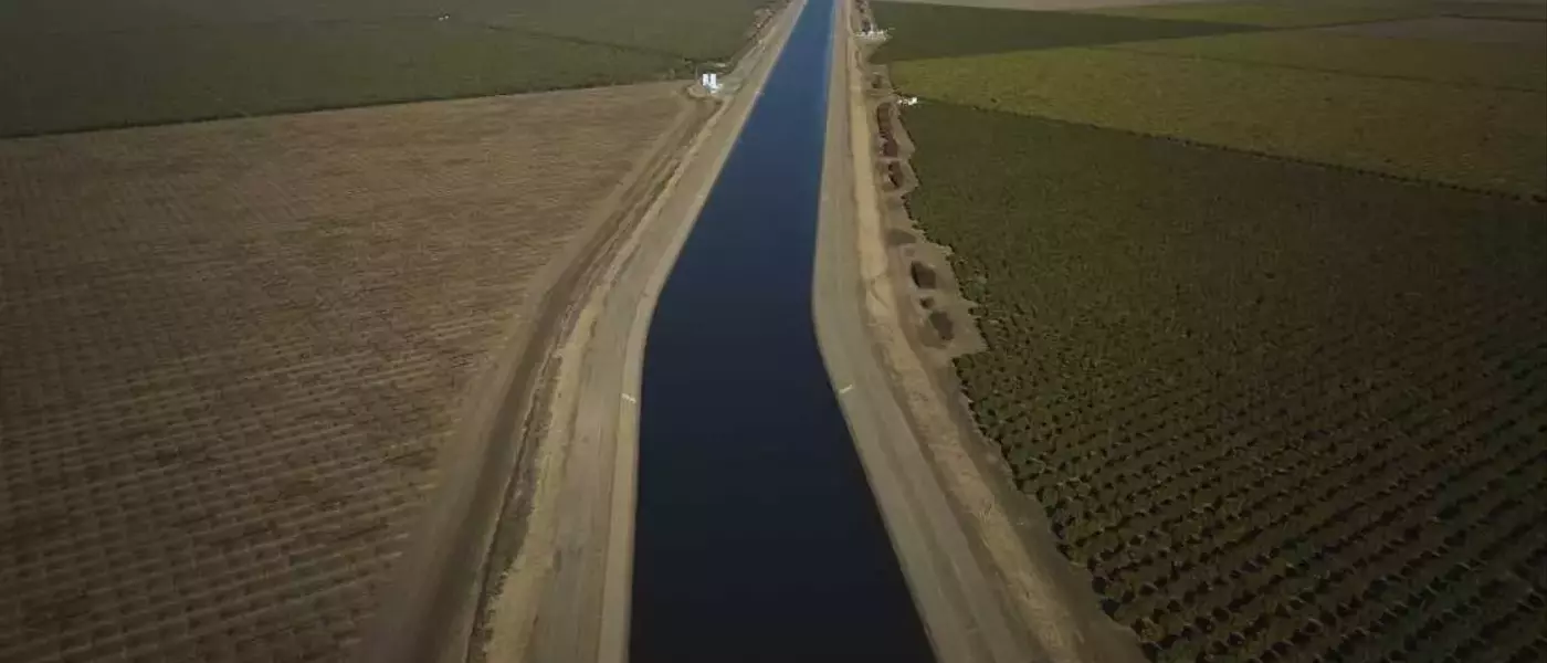 California Farmers Turn to Solar Energy Amid Water Scarcity