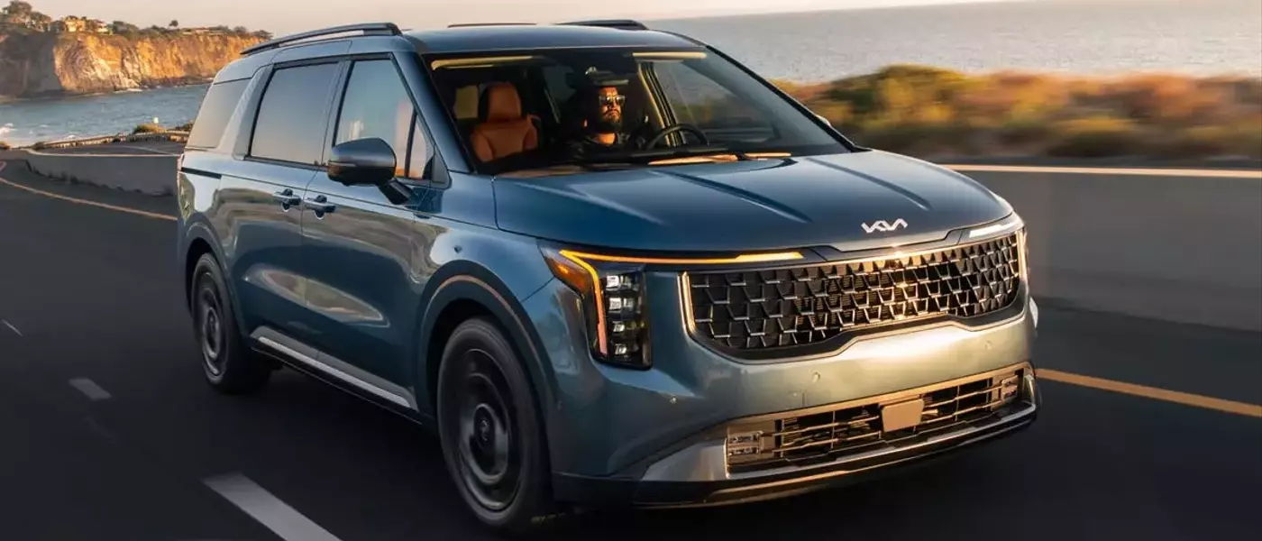 2027 Kia Carnival Review: The Minivan that Thinks It's an SUV
