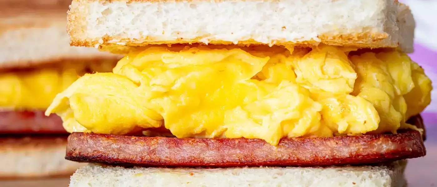 Crafting the Perfect Hong Kong-Style Spam and Egg Sandwich: A Culinary Journey