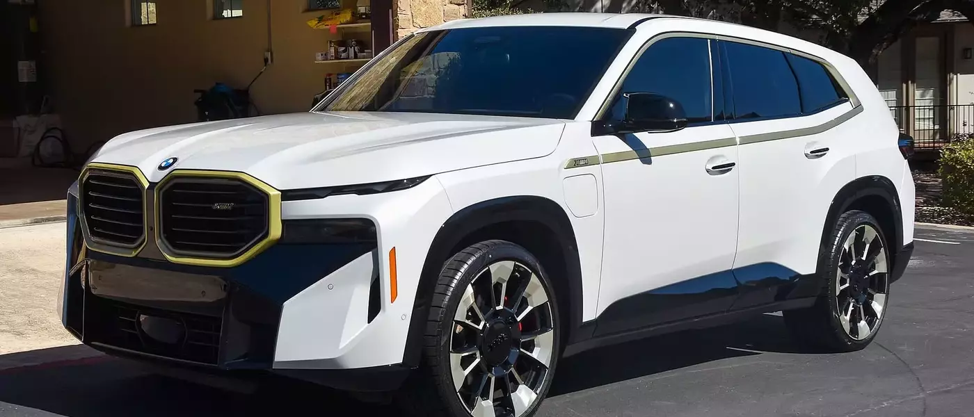 2024 BMW XM: A Powerful Luxury Hybrid SUV with Significant Value