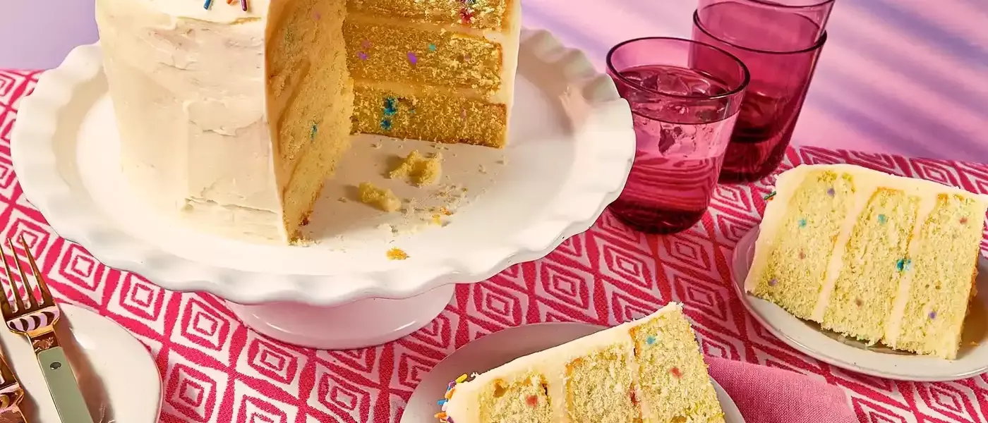 The Art of Crafting the Perfect Homemade Funfetti Cake