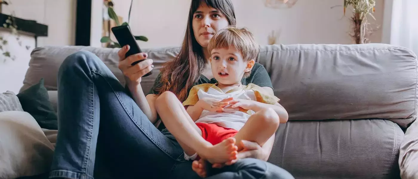 Understanding the 'Silky Mom' Parenting Approach