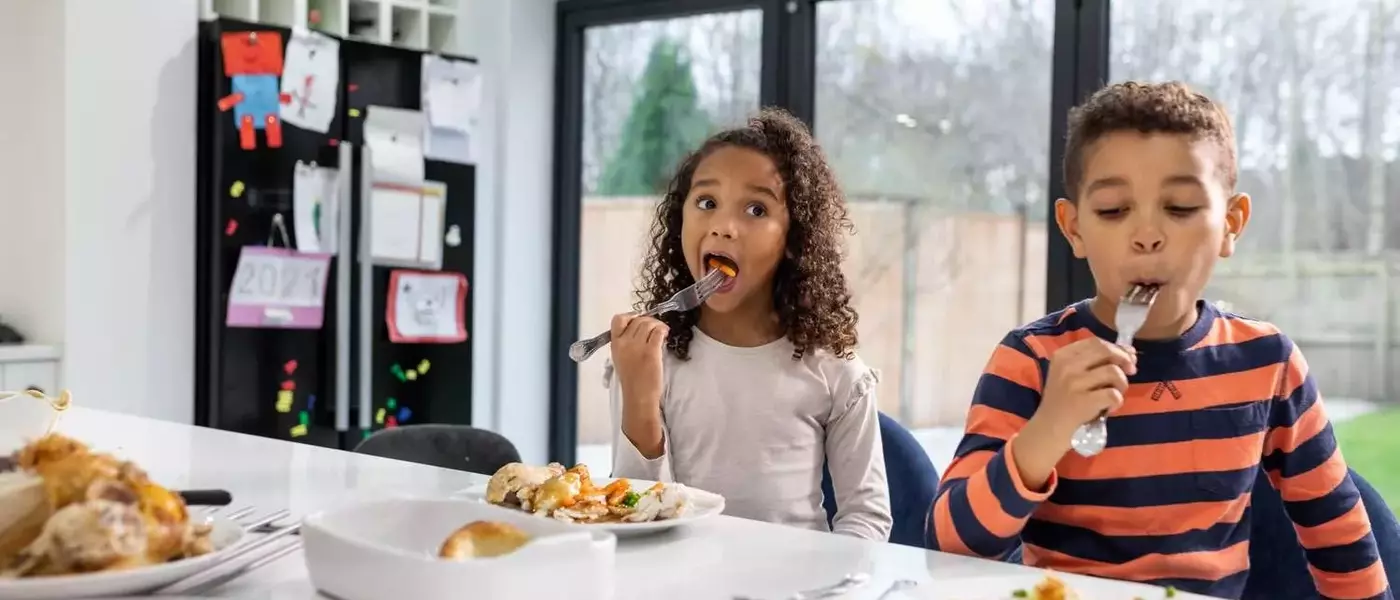The Benefits of Serving Early Dinners for Families