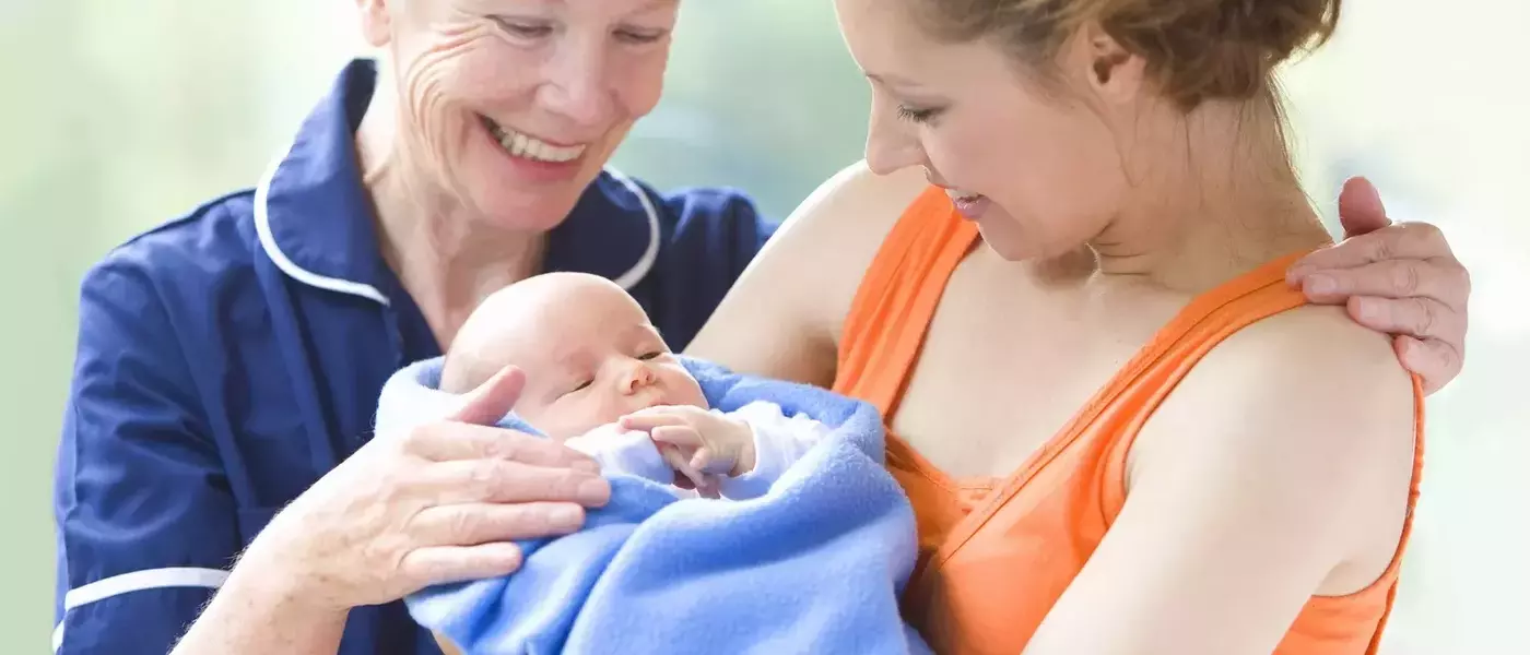 Establishing Boundaries: Grandparent Visits with Newborns