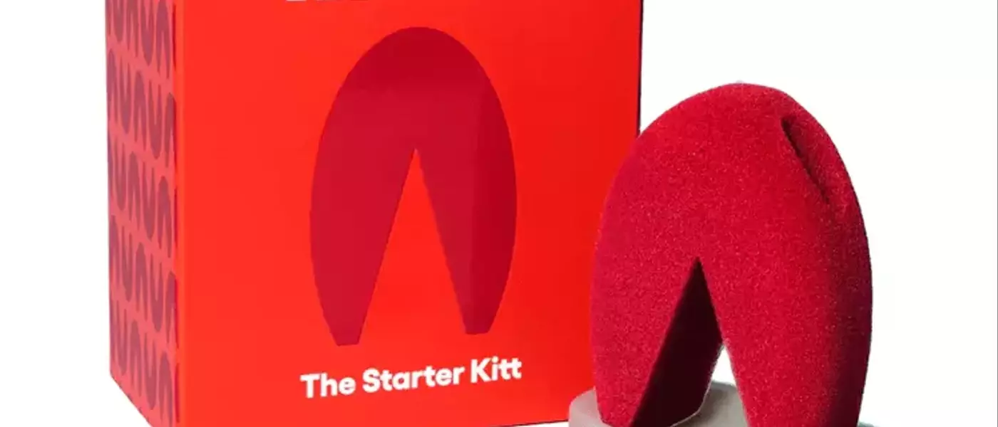 The Versatile Mitts Sponge: A Kitchen Essential Beyond Wine Glasses