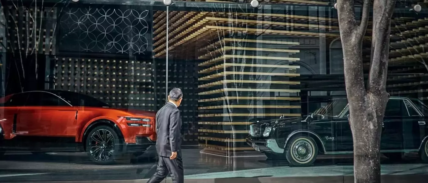 Toyota's Century Brand Ascends to Luxury Status with New Tokyo Showroom