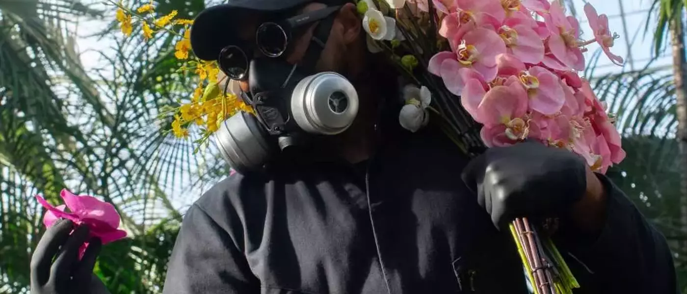 Mr. Flower Fantastic Transforms New York Botanical Garden with 'Concrete Jungle' Exhibit