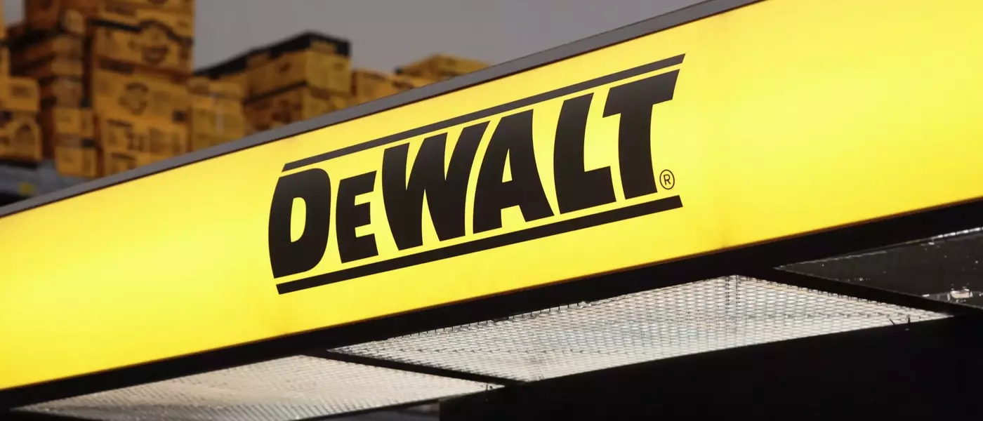 DeWalt's 50-Piece Mechanics Tool Set: A Compact Essential for Every Garage
