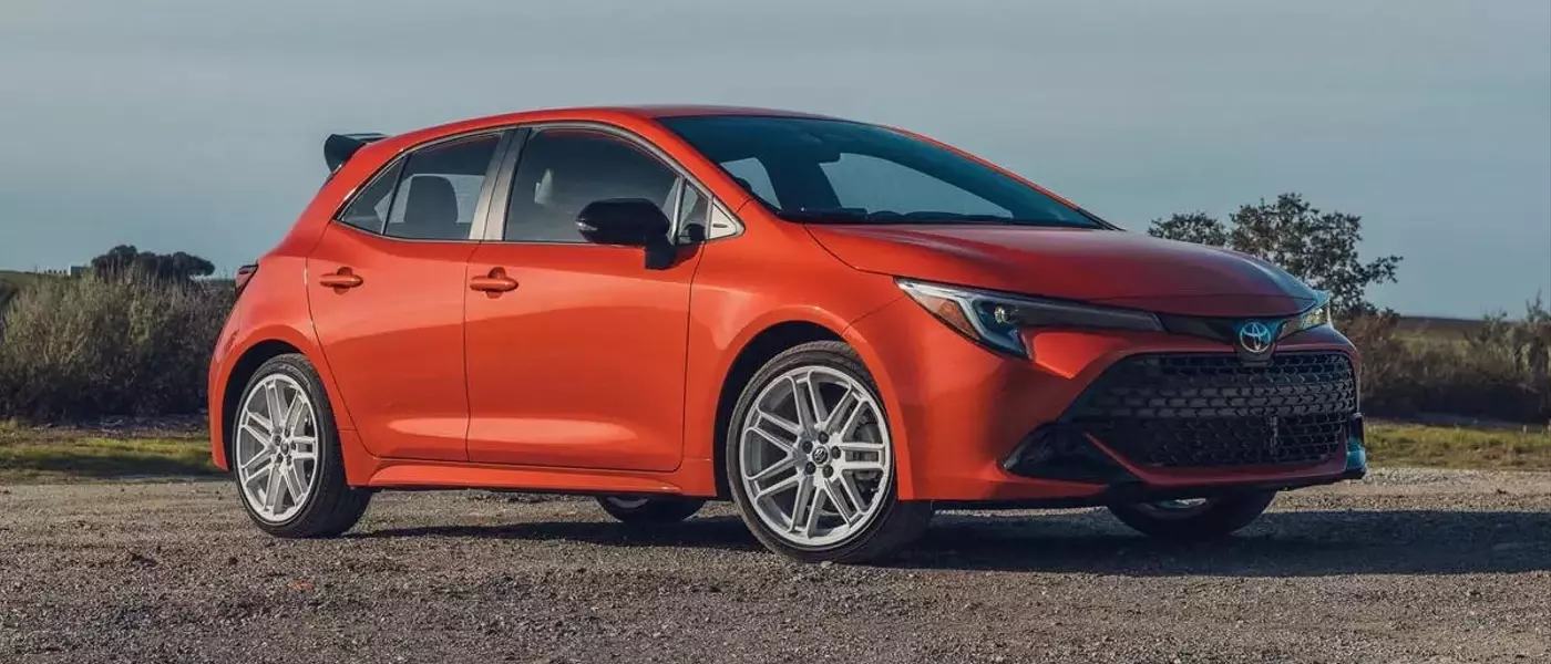 2027 Toyota Corolla Review: An Economical and Practical Choice