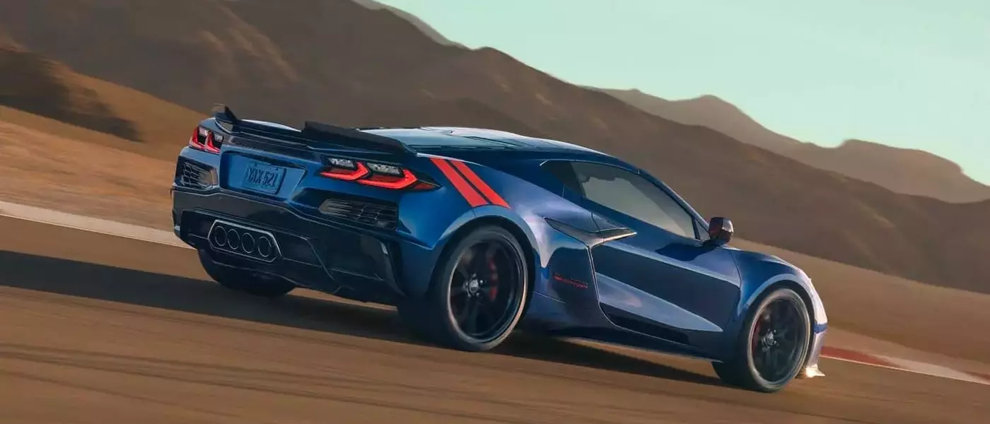 2027 Chevrolet Corvette Grand Sport Unleashes New 6.7-Liter V-8 Engine