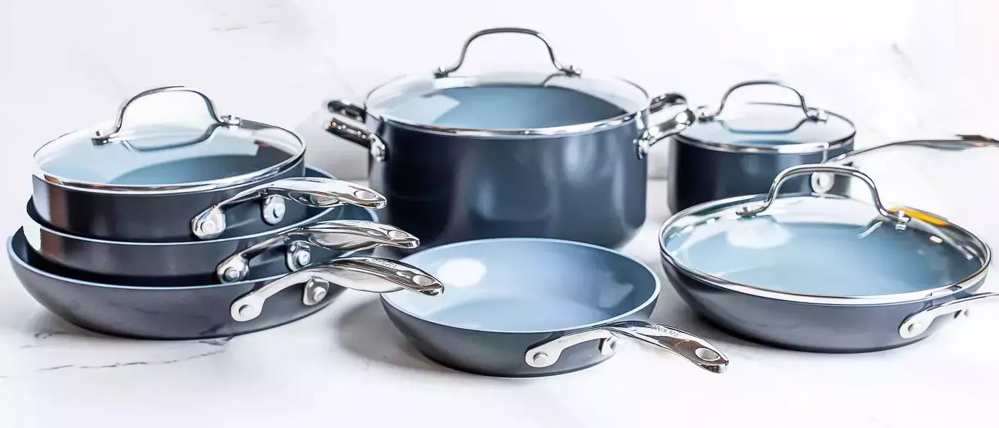 The Best Non-Toxic Cookware Sets of 2024