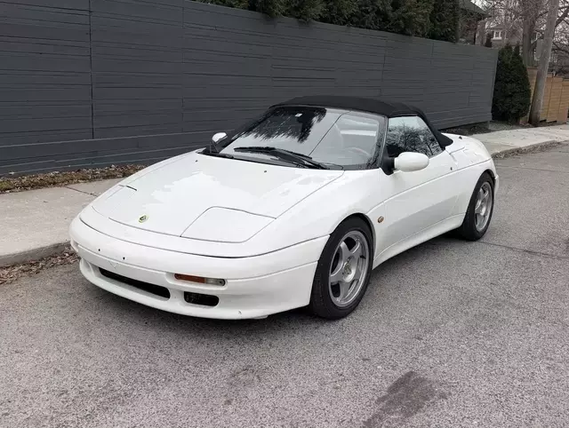 The Kia Vigato: A Rare Roadster with a Lotus Soul