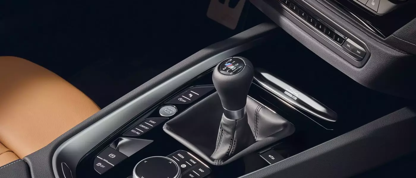 BMW's Continued Commitment to Manual Transmissions Amidst Industry Shift